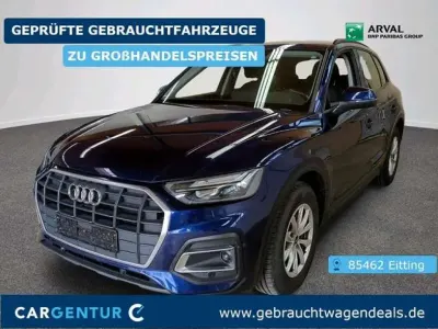 Gebraucht Audi Q5 Basis 163 PS (119 kW) 2022 Blau SUV