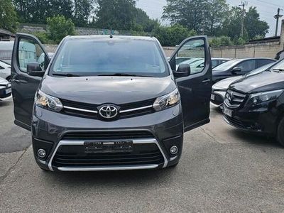 gebraucht Toyota Proace Van, acht Sitzplätzen, Neue TÜV