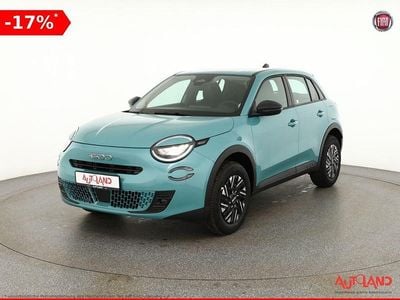 Neu Fiat 600 145 PS (106 kW) 2026 Grün SUV