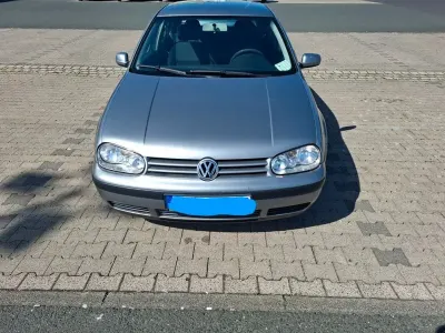 Gebraucht VW Golf IV Basis 101 PS (74 kW) 2003 Grau Limousine