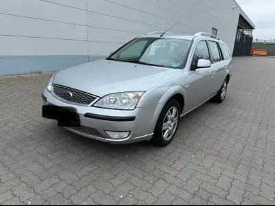 Gebraucht Ford Mondeo 125 PS (91 kW) 2007 Silber Kombi