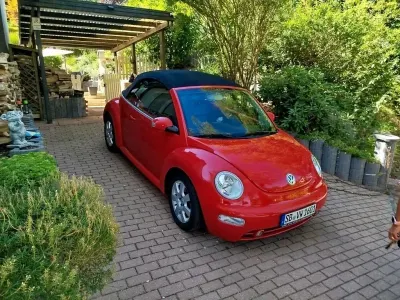 Gebraucht VW New Beetle 102 PS (75 kW) 2004 Rot Kleinwagen