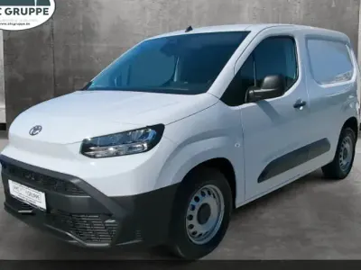 Neu Toyota Proace City City 100 kW (136 PS) 2026 Weiss Van / Kleinbus
