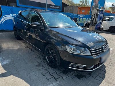 VW Passat