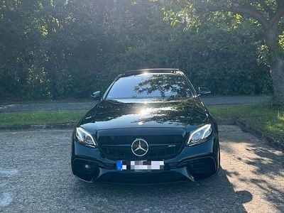 Mercedes E43 AMG