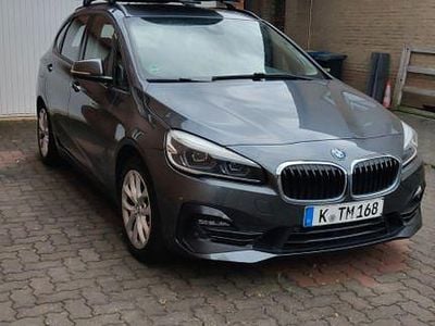 Gebraucht BMW 218 Active Tourer 150 PS (110 kW) 2018 Grau Van / Kleinbus