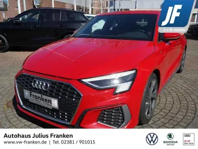 Gebraucht Audi A3 S-Line 150 PS (110 kW) 2022 Tangorot (metallic) Limousine