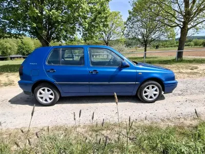 Gebraucht VW Golf III 75 PS (55 kW) 1996 Kleinwagen