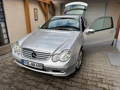 Mercedes C200