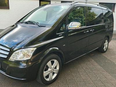 Mercedes Viano