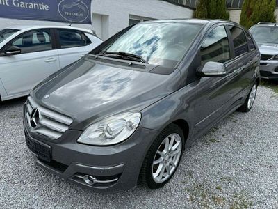 Mercedes B200