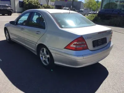 Brugt Mercedes C200 163 HK (119 kW) 2000 Sølv Sedan