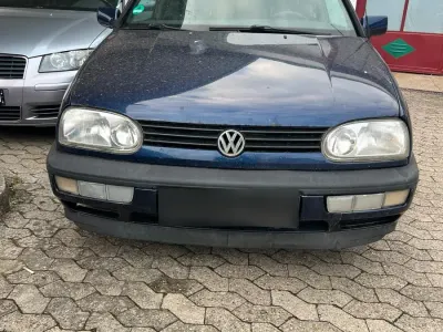 Gebraucht VW Golf Cabriolet 75 PS (55 kW) 1996 Violet Cabrio