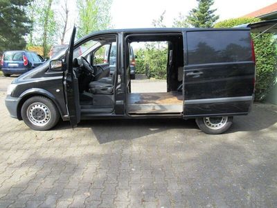 Gebraucht Mercedes Vito 163 PS (119 kW) 2013 Schwarz Van
