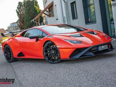 Orange Gebraucht 2022 Lamborghini Huracán | 329.991 € (Teuer)