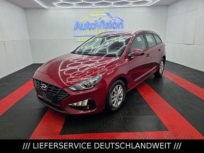 Gebraucht Hyundai i30 120 PS (88 kW) 2020 Rot Kombi