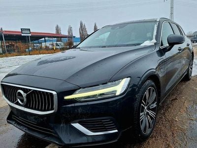 Gebraucht Volvo V60 Inscription 392 PS (288 kW) 2019 Schwarz Kombi