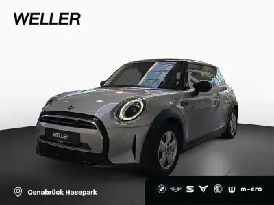 Brugt Mini Cooper Essential 136 HK (100 kW) 2023 Sølv Hatchback