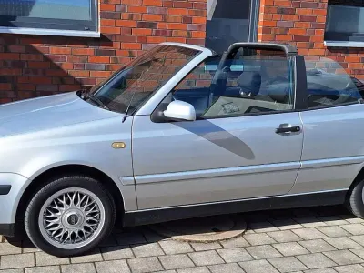 Gebraucht VW Golf Trendline 101 PS (74 kW) 2000 Silber Cabrio