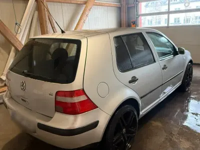 Gebraucht VW Golf IV 75 PS (55 kW) 2003 Silber Kombi