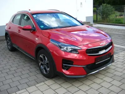 Gebraucht Kia XCeed Edition 7 120 PS (88 kW) 2022 True red SUV