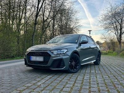 Second-hand Audi A1 Sportback S-Line 95 CP (69 kW) 2022 Gri Hatchback