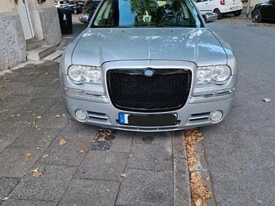Grau Gebraucht 2009 Chrysler 300C Limousine | 4.000 € (Guter Preis)