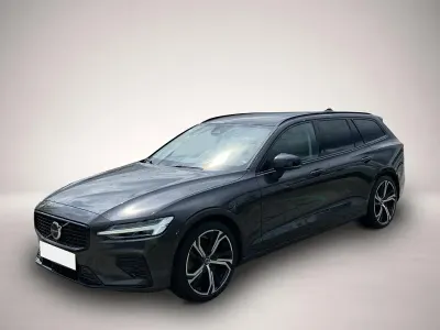 Gebraucht Volvo V60 Ultimate 455 PS (334 kW) 2023 Manufacturer Kombi