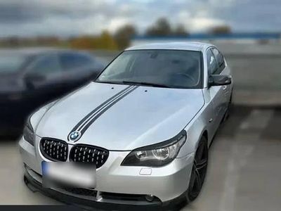 Second-hand BMW 525 240 CP (176 kW) 2005 Argintiu Berlinǎ