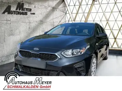 Gebraucht Kia Ceed Sportswagon Vision 101 PS (74 kW) 2020 Schwarz Kombi