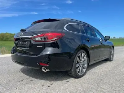 Gebraucht Mazda 6 Sports-Line 184 PS (135 kW) 2020 Schwarz Limousine