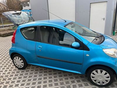 gebraucht Peugeot 107 