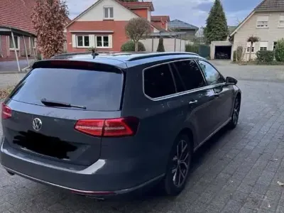 Second-hand VW Passat R-line 190 CP (139 kW) 2015 Gri Break