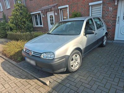 Gebraucht VW Golf IV 75 PS (55 kW) 2003 Silber Kleinwagen