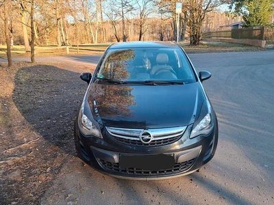 Schwarz Gebraucht 2014 Opel Corsa Energy Kleinwagen | 4.100 € (Fairer Preis)
