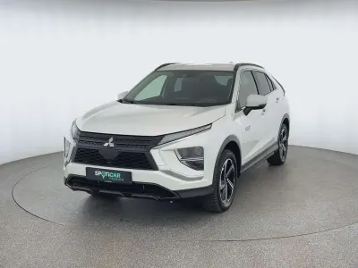 Gebraucht Mitsubishi Eclipse Cross Basis 98 PS (72 kW) 2022 Weiß SUV