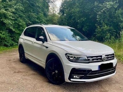 Gebraucht VW Tiguan Allspace R-line 239 PS (175 kW) 2019 Weiß SUV