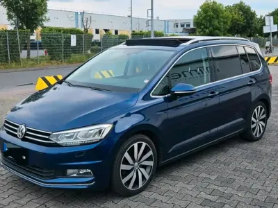 Gebraucht VW Touran 150 PS (110 kW) 2016 Blau Van / Kleinbus