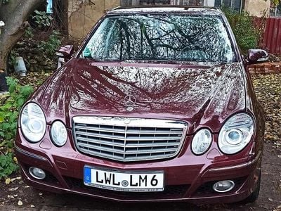 Gebraucht Mercedes E280 Elegance 231 PS (169 kW) 2007 Rot Limousine