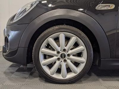 Gebraucht Mini Cooper S Chili 192 PS (141 kW) 2019 Metallic Kleinwagen