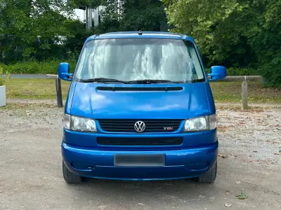 Gebraucht VW Caravelle 150 PS (110 kW) 1999 Blau Van / Kleinbus