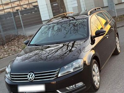 Gebraucht VW Passat 140 PS (102 kW) 2011 Schwarz Kombi