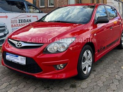 Rot Gebraucht 2011 Hyundai i30 Edition+ Limousine | 4.999 € (Etwas zu teuer)