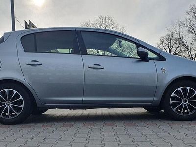 Gebraucht Opel Corsa Edition 87 PS (63 kW) 2010 Grau Kleinwagen