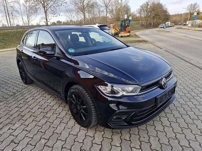 Gebraucht VW Polo 95 PS (69 kW) 2022 Schwarz Kleinwagen