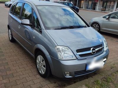 gebraucht Opel Meriva 1.6 Automatik wenig Km