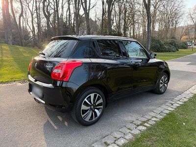 Gebraucht Suzuki Swift Comfort+ 111 PS (81 kW) 2019 Schwarz Kleinwagen
