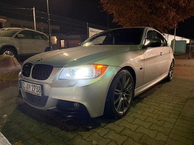 Gebraucht BMW 325 M Sport 204 PS (150 kW) 2011 Silber Limousine