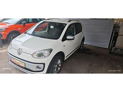 VW cross up!