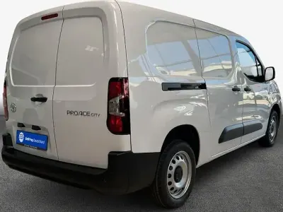 Neu Toyota Proace City City 131 PS (96 kW) 2026 Weiß Van / Kleinbus